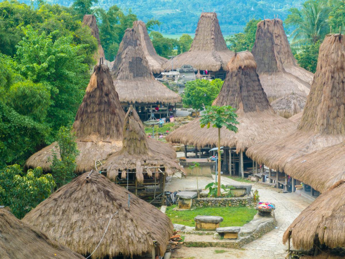 7 Tempat Rekomendasi Wisata di Sumba: Keindahan Alam dan Budaya yang Menakjubkan 7 Tempat Rekomendasi Wisata di Sumba: Keindahan Alam dan Budaya yang Menakjubkan