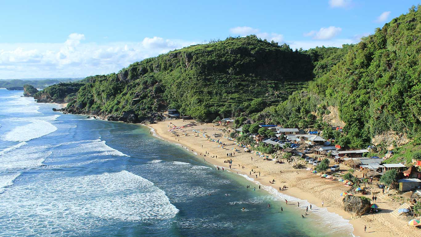Mengarungi Ombak Pantai di Yogyakarta: 7 Tempat Pantai yang Wajib Dikunjungi Mengarungi Ombak Pantai di Yogyakarta: 7 Tempat Pantai yang Wajib Dikunjungi
