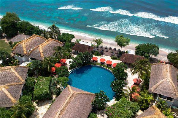 Mengenal 7 Resort Eksklusif di Indonesia dengan Akses Pantai Pribadi Mengenal 7 Resort Eksklusif di Indonesia dengan Akses Pantai Pribadi