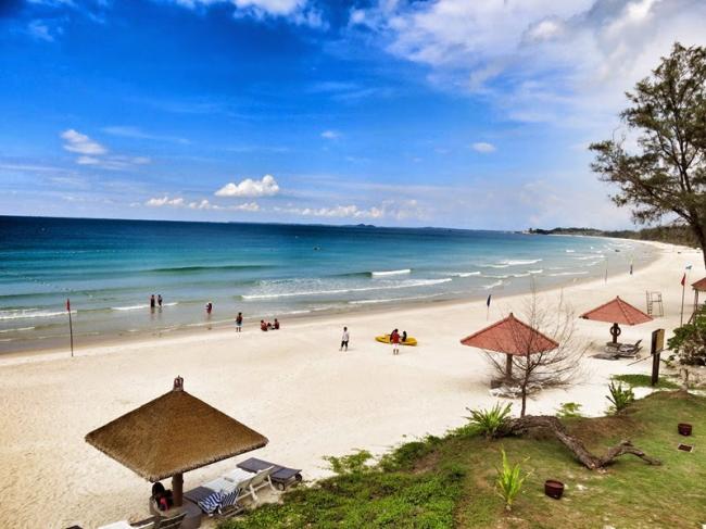 Mengenal 7 Resort Eksklusif di Indonesia dengan Akses Pantai Pribadi Mengenal 7 Resort Eksklusif di Indonesia dengan Akses Pantai Pribadi