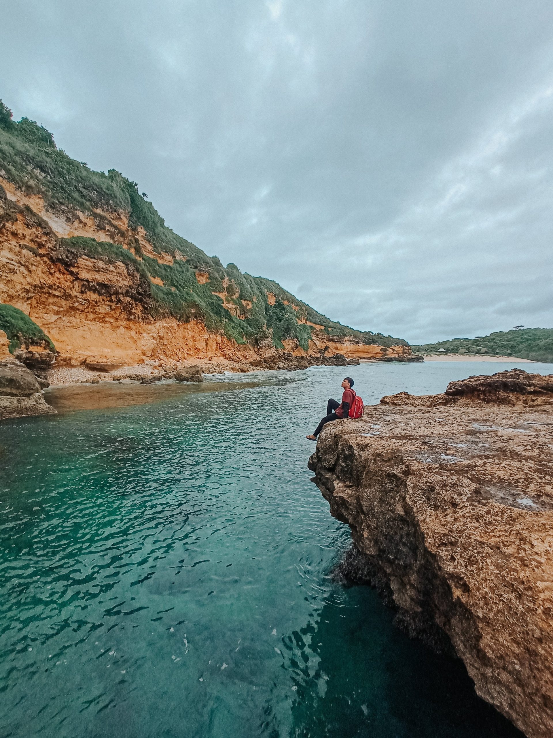 Menikmati Keindahan Pantai Karang Di Lombok Wisata Bahari Yang Tidak