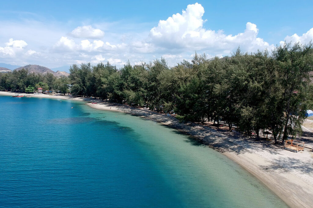 Menyelami Keindahan Alam Gorontalo: 7 Pantai Eksotis yang Wajib Dikunjungi Menyelami Keindahan Alam Gorontalo: 7 Pantai Eksotis yang Wajib Dikunjungi