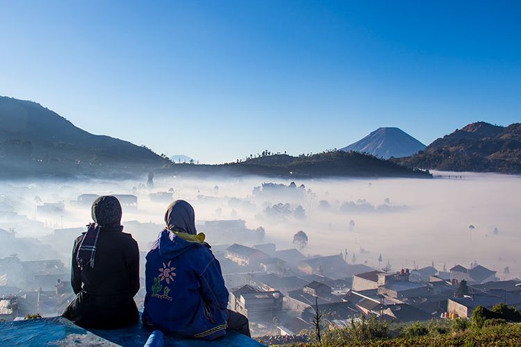 Pandangan Surgawi: 5 Destinasi Eksotis Seperti Negeri di Atas Awan Pandangan Surgawi: 5 Destinasi Eksotis Seperti Negeri di Atas Awan