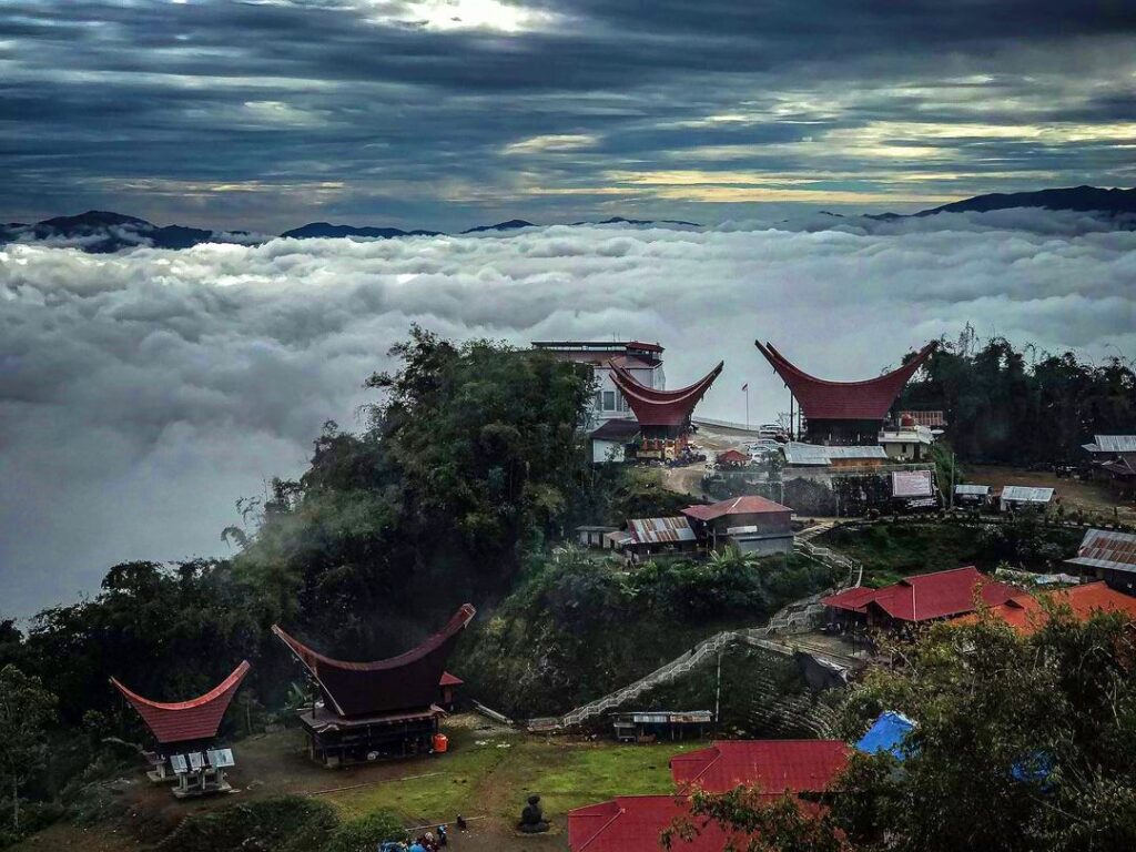 Pandangan Surgawi: 5 Destinasi Eksotis Seperti Negeri di Atas Awan Pandangan Surgawi: 5 Destinasi Eksotis Seperti Negeri di Atas Awan