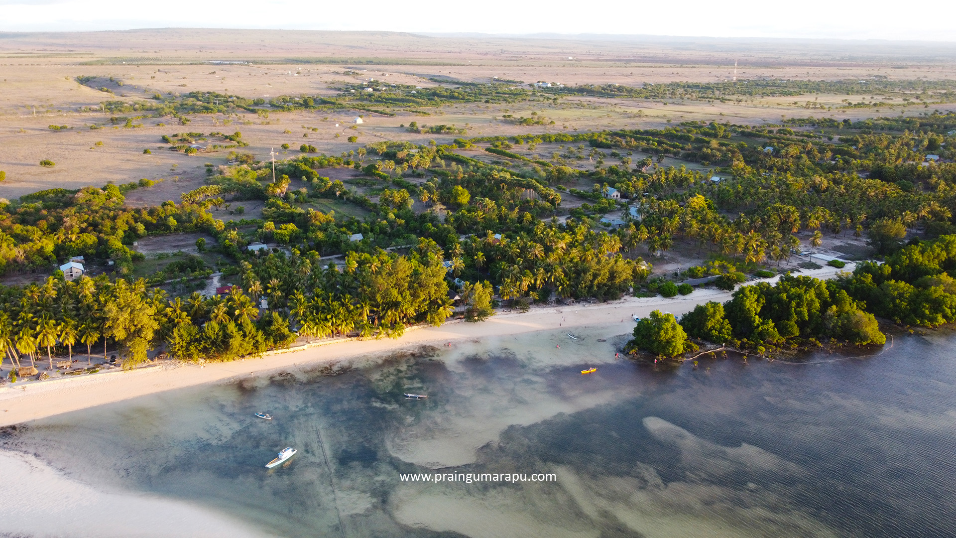 Pesona Pantai di Sumba: Menikmati Keindahan Pasir Putih dan Birunya Laut di Nusa Tenggara Timur Pesona Pantai di Sumba: Menikmati Keindahan Pasir Putih dan Birunya Laut di Nusa Tenggara Timur