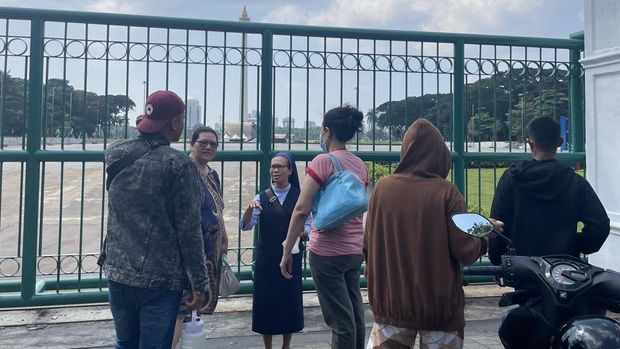 Sia-sia Perjalanan Sumarsono dari Tasikmalaya karena Monas Tutup  