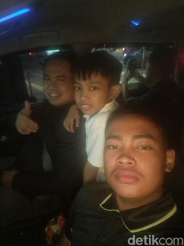 Tentang Akhmad Mudik ke Gresik: Buka Puasa di Jaksel, Sahur di Semarang  